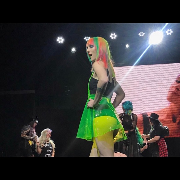 Meet your Posher, Samantha - Picture 3 of 8